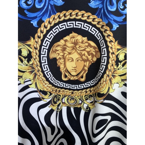 Replica Versace T-Shirts Short Sleeved For Men #945043 $40.00 USD for Wholesale