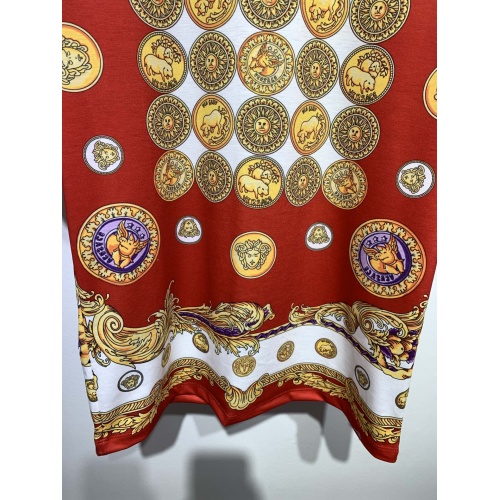 Replica Versace T-Shirts Short Sleeved For Men #945050 $40.00 USD for Wholesale