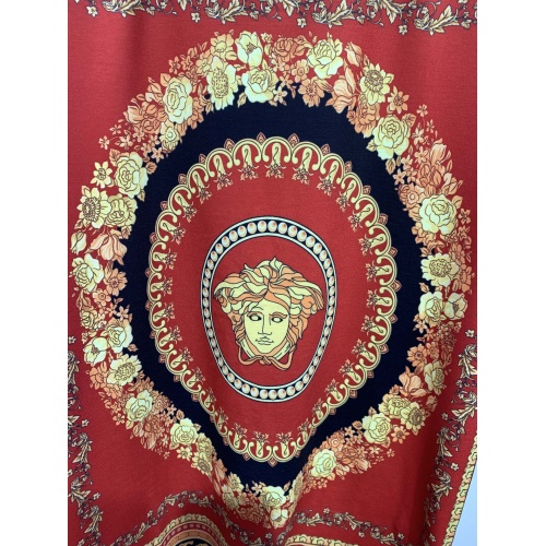 Replica Versace T-Shirts Short Sleeved For Men #945051 $40.00 USD for Wholesale