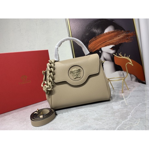 Versace AAA Quality Handbags For Women #945320