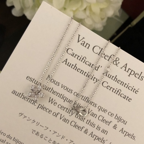 Van Cleef & Arpels Necklaces For Women #945527