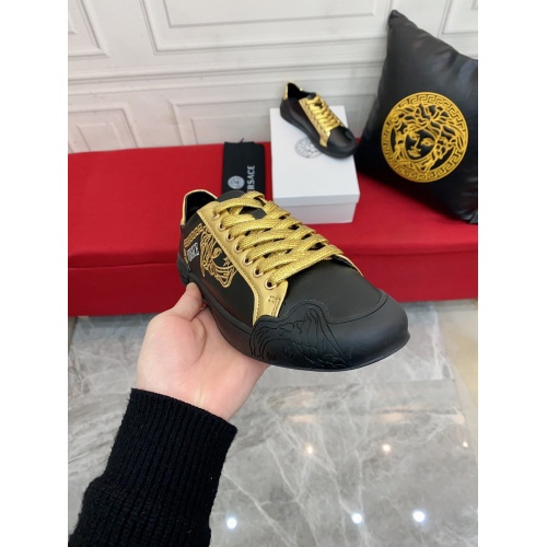 Replica Versace Casual Shoes For Men #945574 $76.00 USD for Wholesale