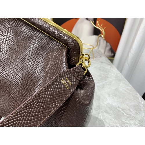 Replica Fendi AAA Quality Messenger Bags For Women #945702 $132.00 USD for Wholesale