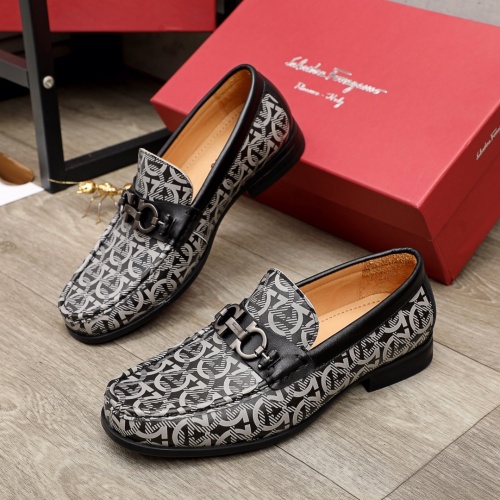 Ferragamo Leather Shoes For Men #945703