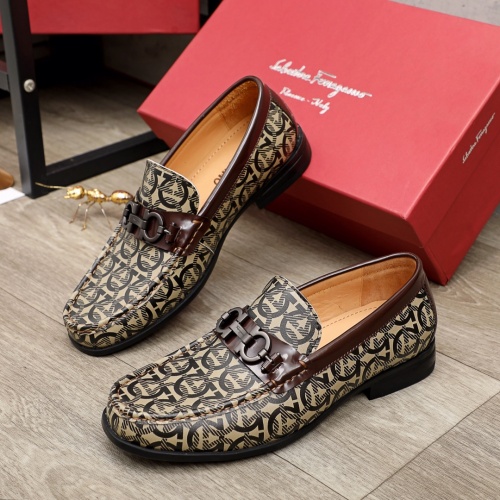 Ferragamo Leather Shoes For Men #945704