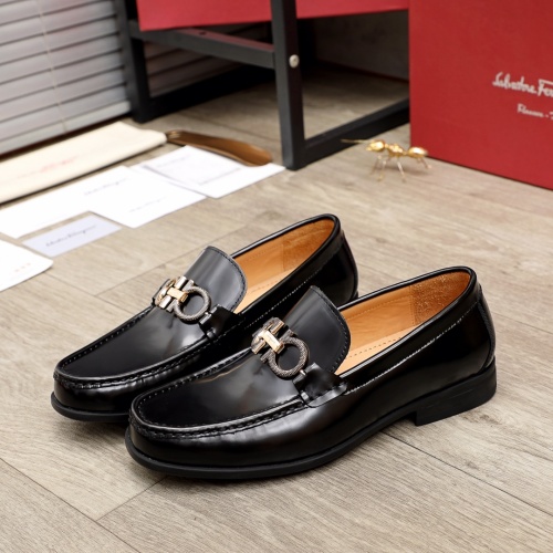 Replica Ferragamo Leather Shoes For Men #945717 $85.00 USD for Wholesale