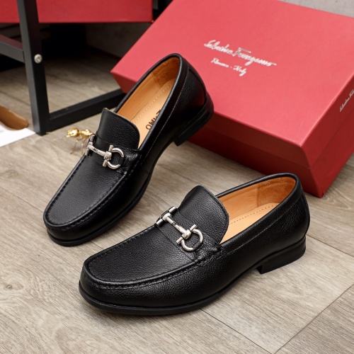 Ferragamo Leather Shoes For Men #945756
