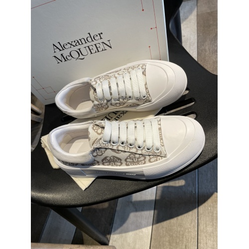 Alexander McQueen Shoes For Women #946189