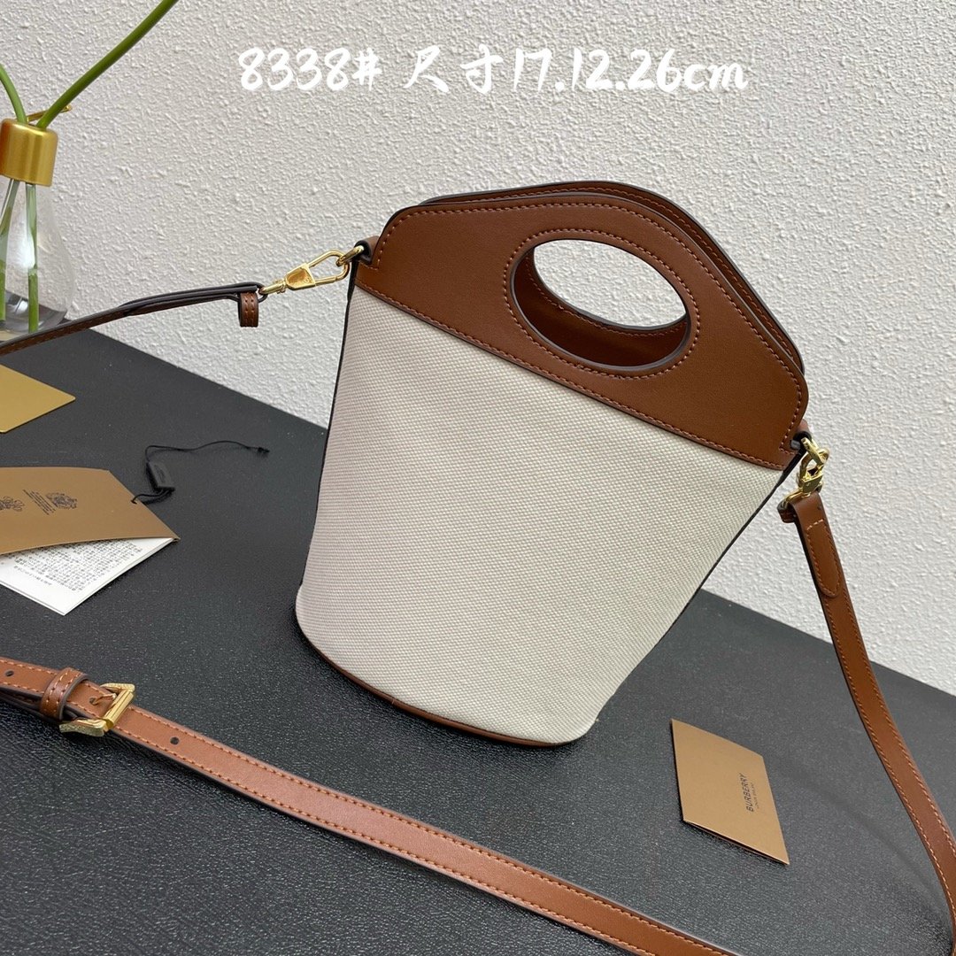 burberry messenger bag for women