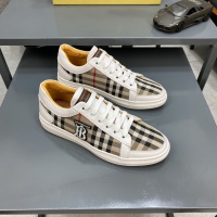 $76.00 USD Burberry Casual Shoes For Men #939548