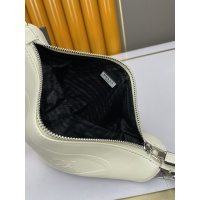 $82.00 USD Prada AAA Quality Messeger Bags For Women #939828