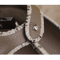 $105.00 USD Fendi AAA Quality Handbags For Women #941656