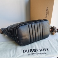 $210.00 USD Burberry AAA Handbags For Women #942509