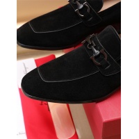 $118.00 USD Salvatore Ferragamo Leather Shoes For Men #942808