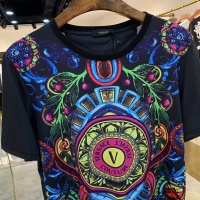 $41.00 USD Versace T-Shirts Short Sleeved For Men #943125