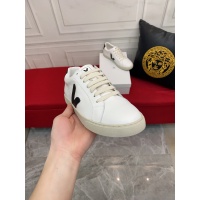 $72.00 USD Versace Casual Shoes For Men #944571