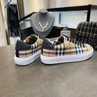 $76.00 USD Burberry Casual Shoes For Men #944756