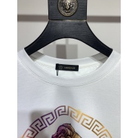 $40.00 USD Versace T-Shirts Short Sleeved For Men #945026