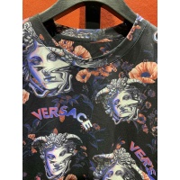 $40.00 USD Versace T-Shirts Short Sleeved For Men #945046
