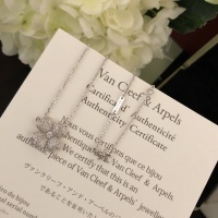 $29.00 USD Van Cleef & Arpels Necklaces For Women #945528