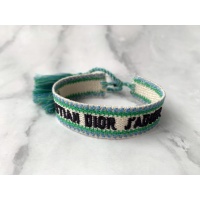 $25.00 USD Christian Dior Bracelets For Women #945743
