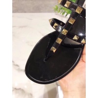 $50.00 USD Valentino Slippers For Women #946128
