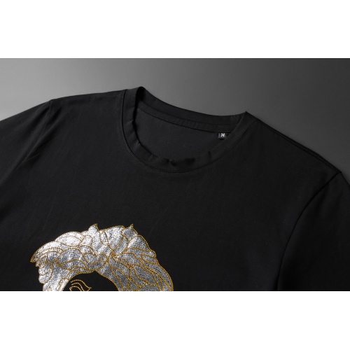 Replica Versace T-Shirts Short Sleeved For Men #946192 $32.00 USD for Wholesale