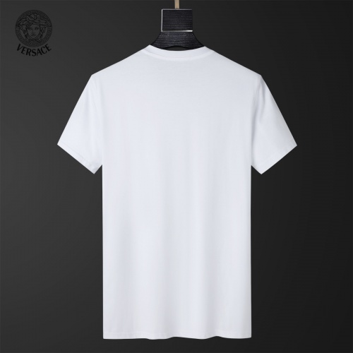 Replica Versace T-Shirts Short Sleeved For Men #946197 $32.00 USD for Wholesale