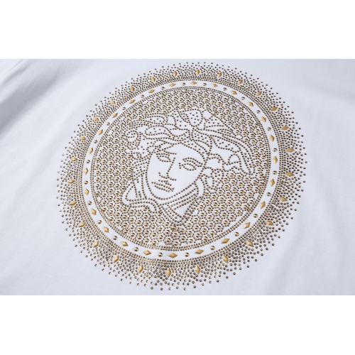 Replica Versace T-Shirts Short Sleeved For Men #946197 $32.00 USD for Wholesale