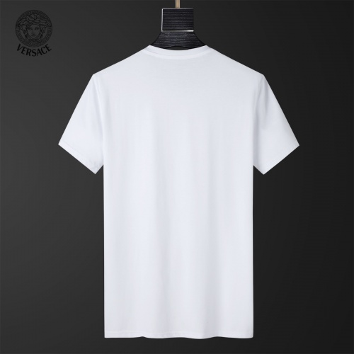 Replica Versace T-Shirts Short Sleeved For Men #946199 $32.00 USD for Wholesale