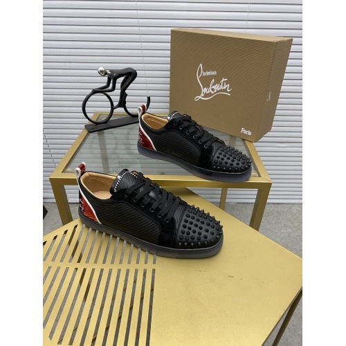 Christian Louboutin Fashion Shoes For Men #946436