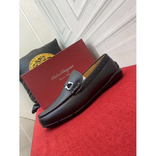 Replica Ferragamo Leather Shoes For Men #946717 $88.00 USD for Wholesale