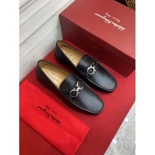 Replica Ferragamo Leather Shoes For Men #946718 $88.00 USD for Wholesale