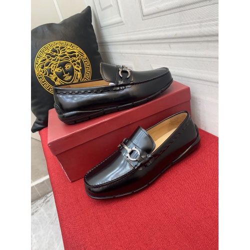Ferragamo Leather Shoes For Men #946719