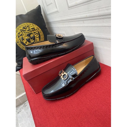 Ferragamo Leather Shoes For Men #946720