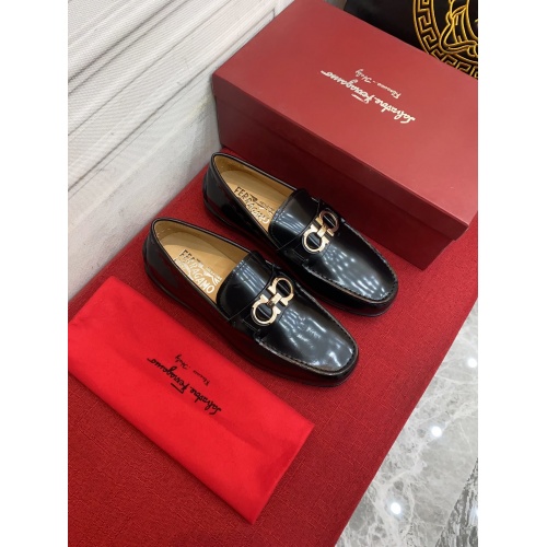 Replica Ferragamo Leather Shoes For Men #946720 $88.00 USD for Wholesale