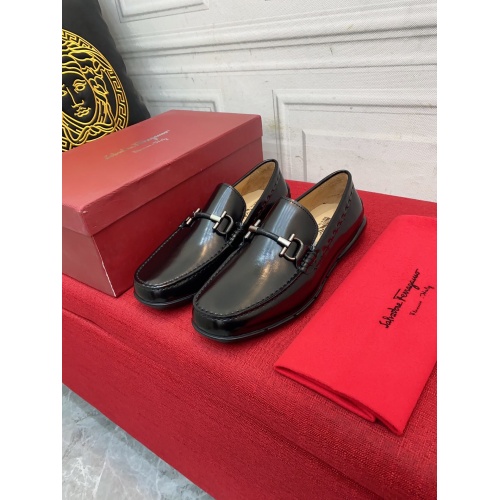 Replica Ferragamo Leather Shoes For Men #946722 $88.00 USD for Wholesale