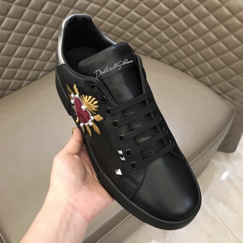 Dolce &amp; Gabbana D&amp;G Casual Shoes For Men #946724 $72.00 USD, Wholesale Replica Dolce &amp; Gabbana D&amp;G Casual Shoes