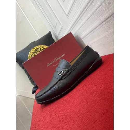 Replica Ferragamo Leather Shoes For Men #946983 $88.00 USD for Wholesale