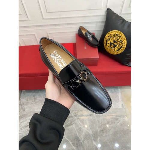 Replica Ferragamo Leather Shoes For Men #946986 $88.00 USD for Wholesale