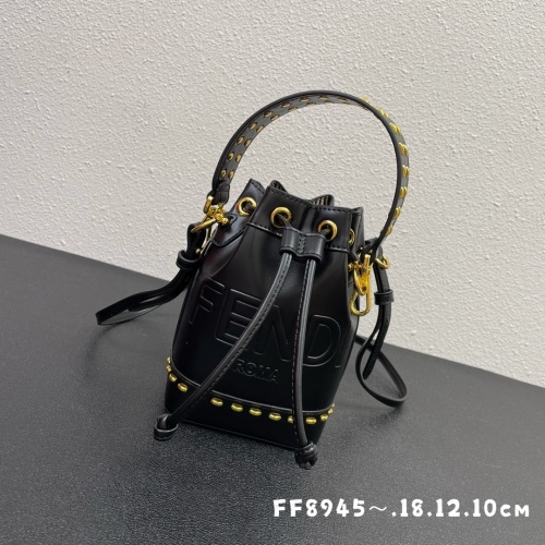 Fendi AAA Quality Messenger Bags For Women #947288 $88.00 USD, Wholesale Replica Fendi AAA Messenger Bags