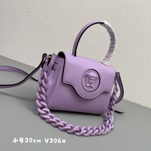 Versace AAA Quality Handbags For Women #947303