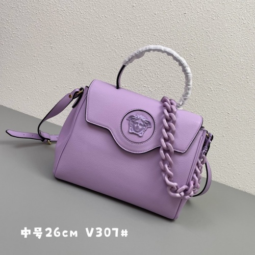 Versace AAA Quality Handbags For Women #947304 $150.00 USD, Wholesale Replica Versace AAA Quality Handbags