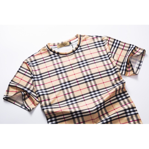 Replica Burberry T-Shirts Short Sleeved For Men #947348 $24.00 USD for Wholesale