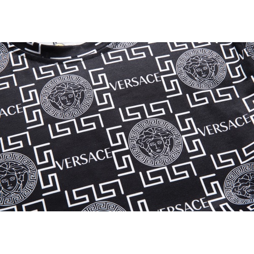 Replica Versace T-Shirts Short Sleeved For Men #947382 $24.00 USD for Wholesale