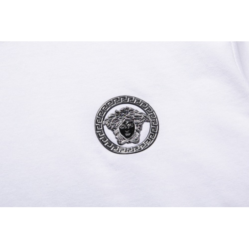 Replica Versace T-Shirts Short Sleeved For Men #947563 $24.00 USD for Wholesale