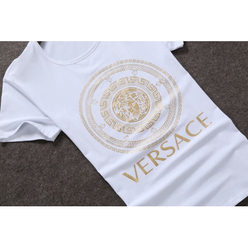 Replica Versace T-Shirts Short Sleeved For Men #947596 $24.00 USD for Wholesale