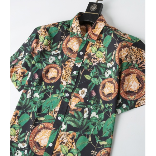 Replica Versace Shirts Short Sleeved For Men #947931 $32.00 USD for Wholesale