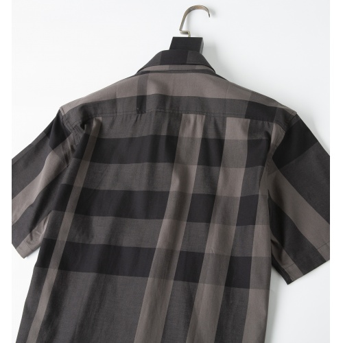 Replica Burberry Shirts Short Sleeved For Men #947934 $32.00 USD for Wholesale