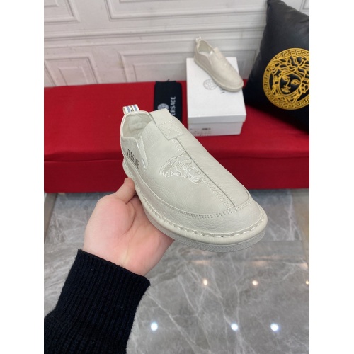 Replica Versace Casual Shoes For Men #948570 $78.00 USD for Wholesale